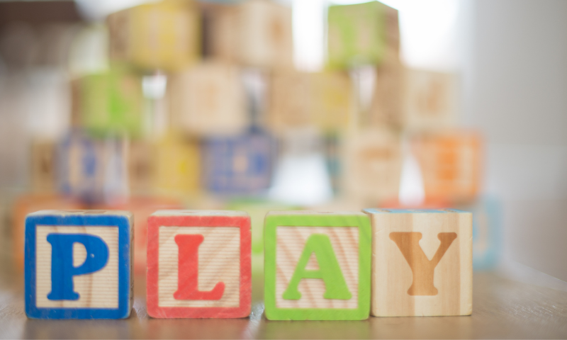 Play written in different color